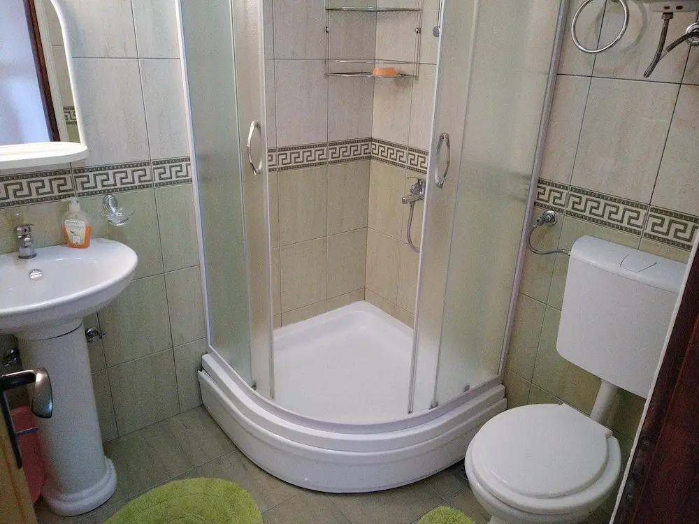Бусат: Majero Apartments