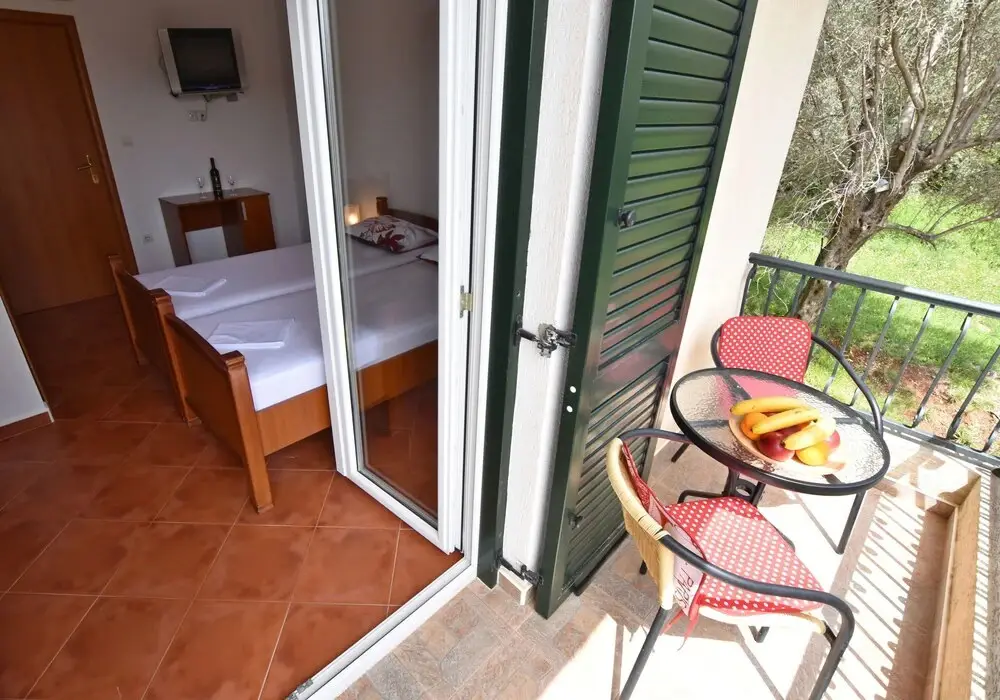 Петровац: Apartments and Rooms Iva