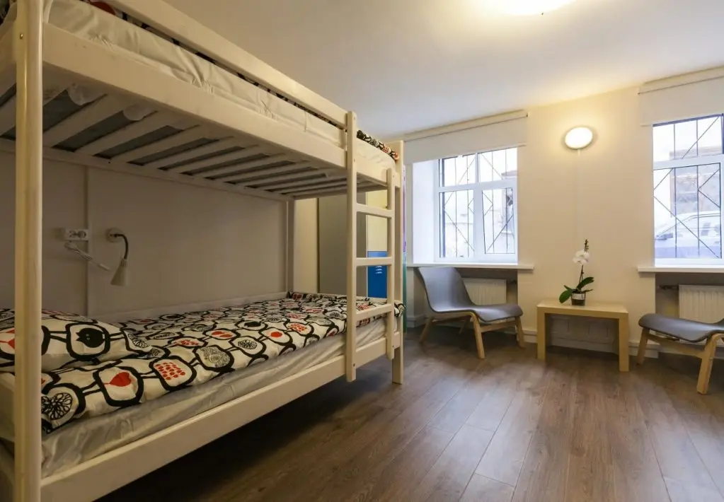 Санкт-Петербург: Positive hostel 
