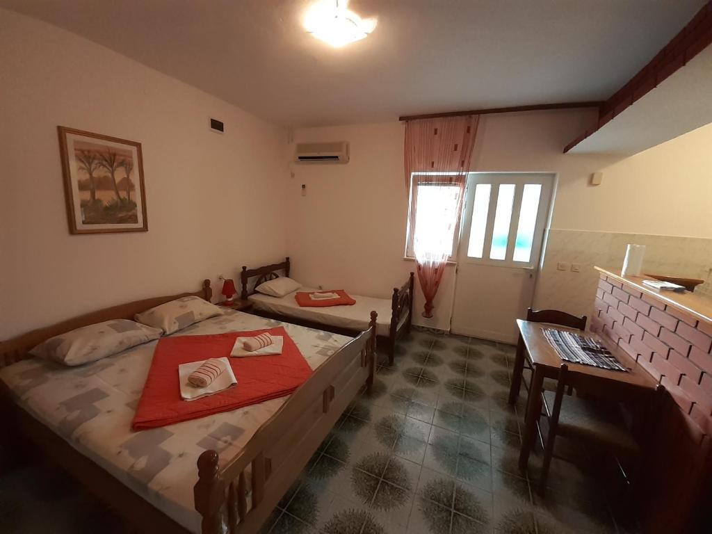 Лепетане: Stevovic Apartments