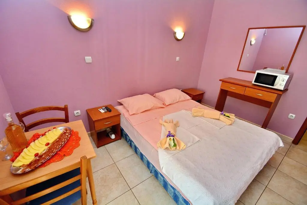 Лепетане: Apartments Dinko Zifra