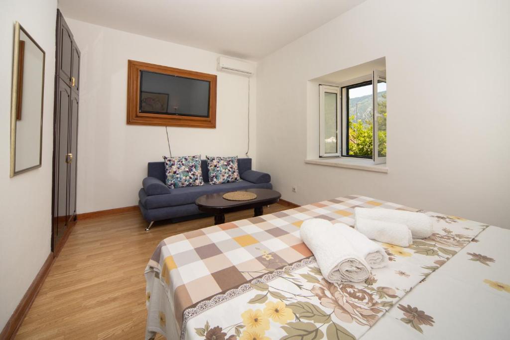 Доброта: Kamena Palata Apartments