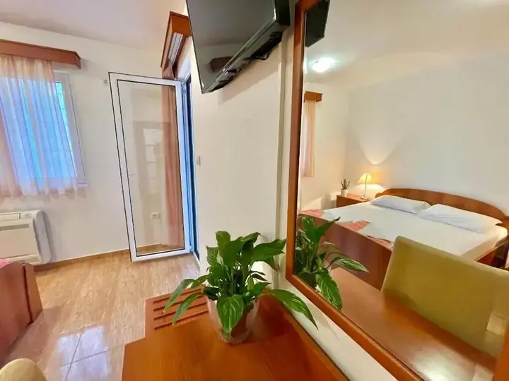 Будва: Apartments Boreta Becici