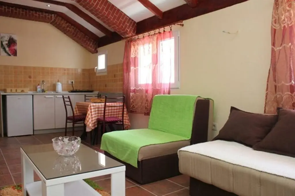 Тиват: Apartments Bordo