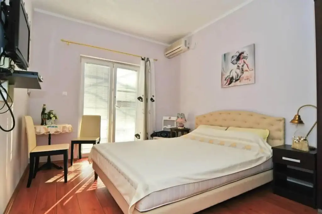 Тиват: Apartments Villa Lastva