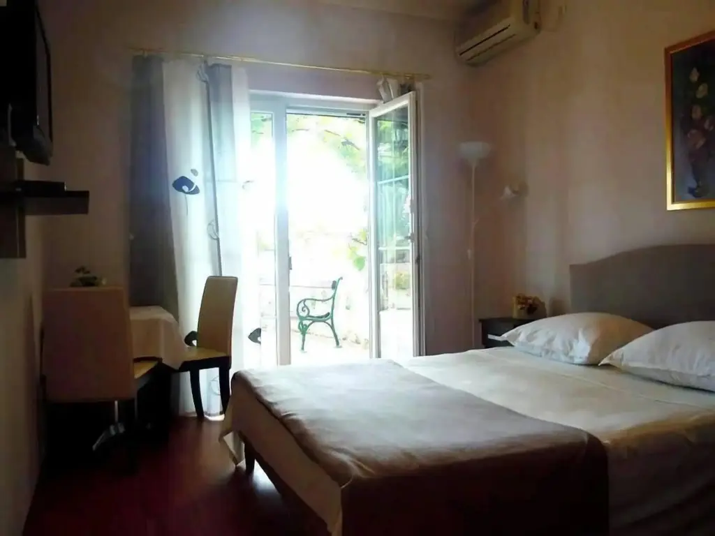 Тиват: Apartments Villa Lastva