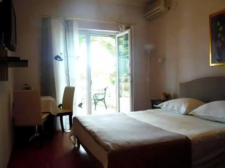 Тиват: Apartments Villa Lastva