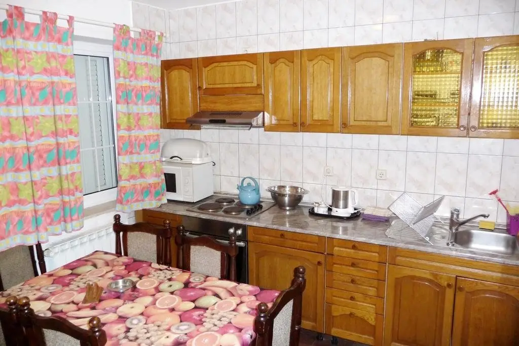 Свети-Стефан: Apartments Sana