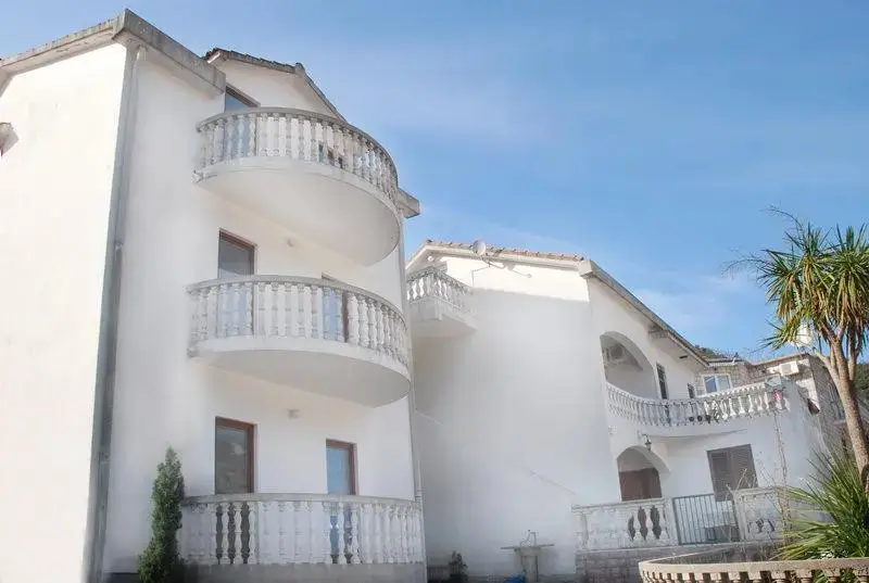 Будва: Apartments Svorcan