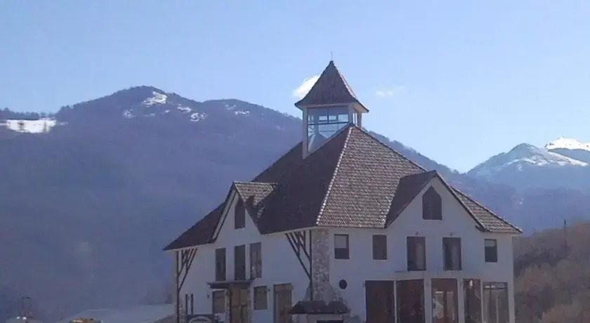 Мойковац: Hotel Djevojacki Most