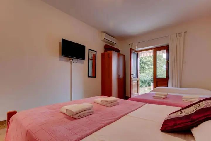 Тиват: Studio Apartments Petkovic