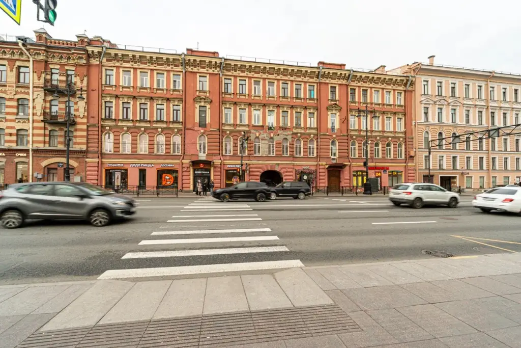 Санкт-Петербург: Меблированные комнаты Ринальди на Московском 18