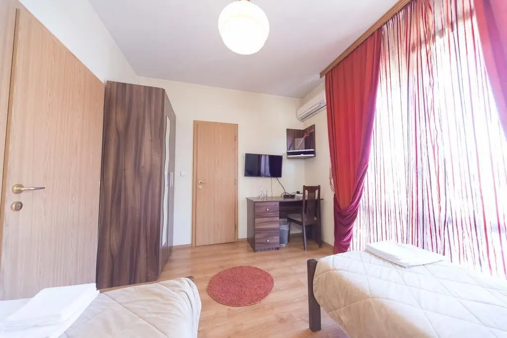 Подгорица: Garni hotel Piramida