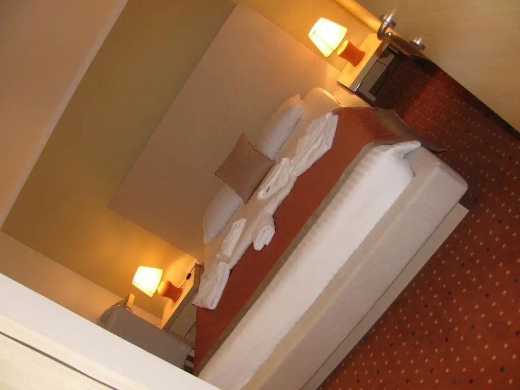 Тиват: Hotel San