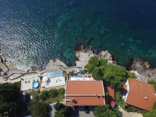 Добро Вода: Apartments & Rooms Elite