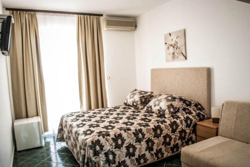 Добро Вода: Apartments & Rooms Elite