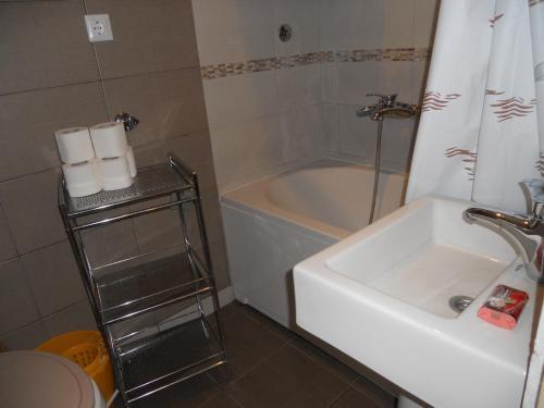 Мельине: Apartments LaRos