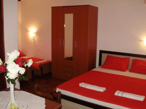 Сутоморе: Apartments Aleksic