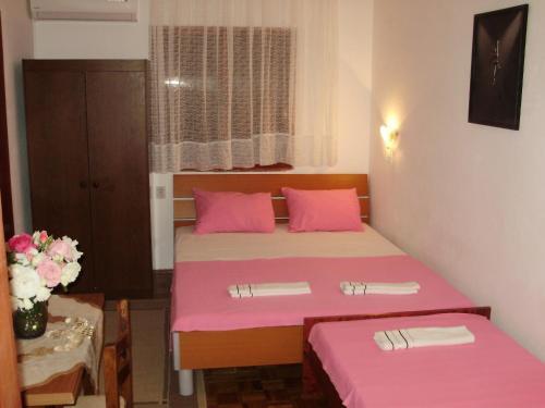 Сутоморе: Apartments Aleksic