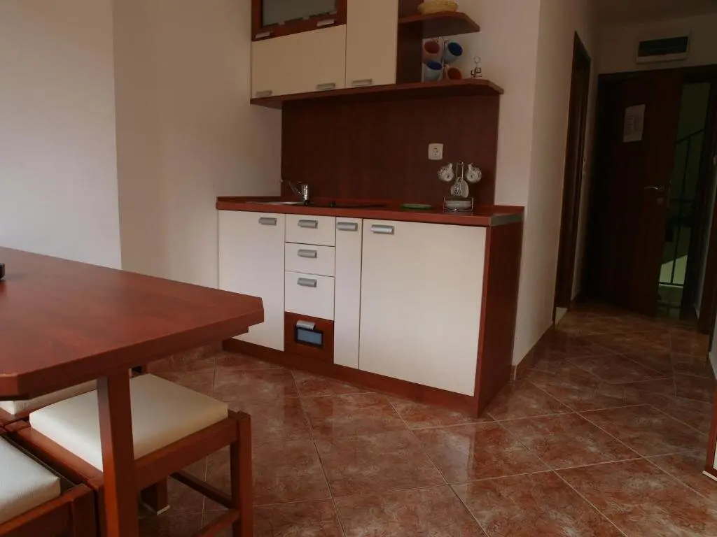 Петровац: Apartments Laništa Dragović