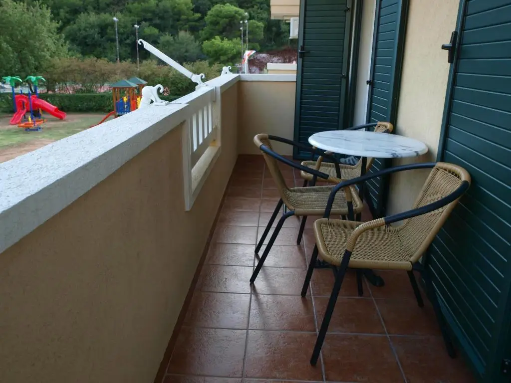 Петровац: Apartments Laništa Dragović