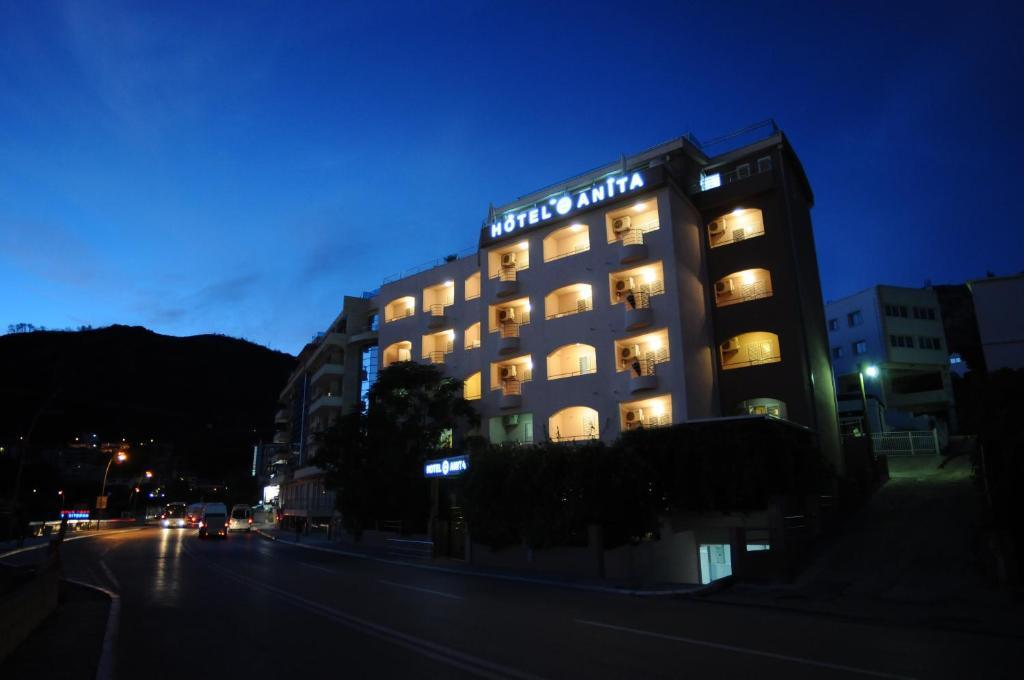 Бечичи: Hotel Anita