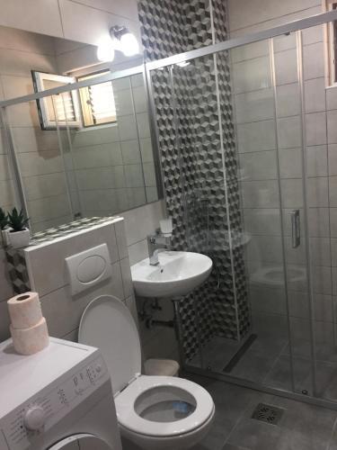 Свети-Стефан: Apartments Vila Andja
