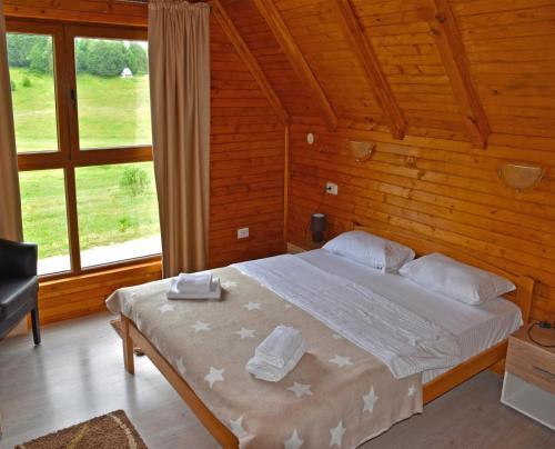 Каньон Tara: Etno selo Sljeme