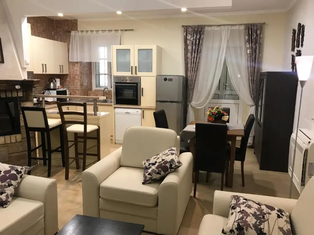 Доброта: Apartments Villa Miramare