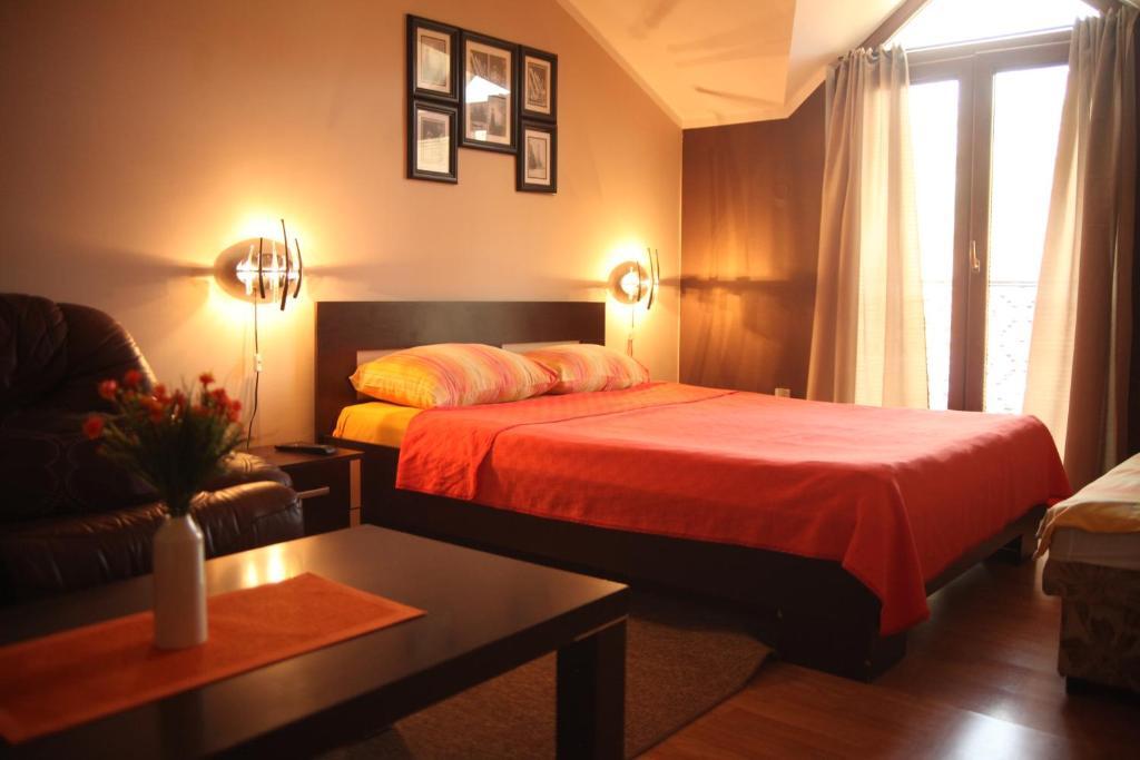 Цетине: Apartments Aleksandra