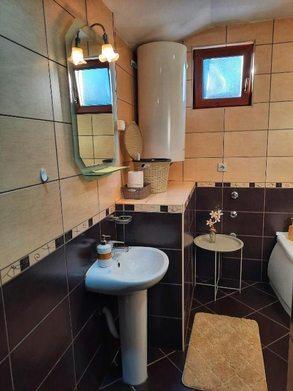 Цетине: Apartments Aleksandra