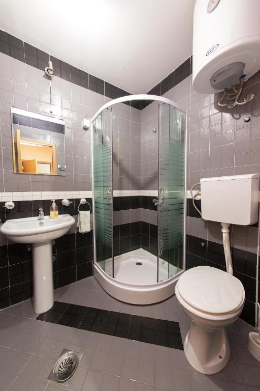 Цетине: Apartments Bokan