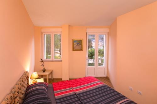Цетине: Apartments Bokan