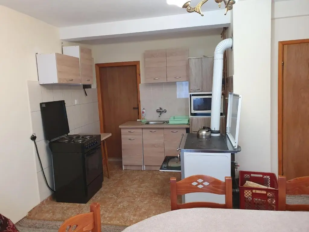 Жабляк: Apartments Đurđić