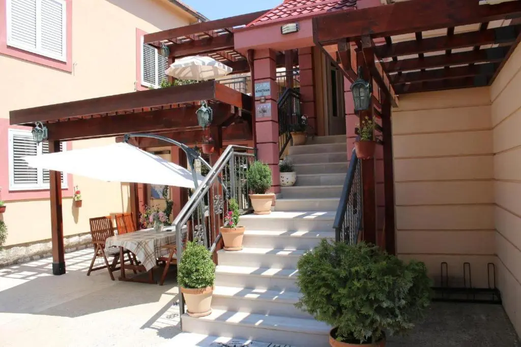 Никшич: Apartments Dragović Nikšić