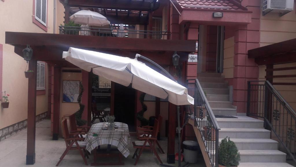 Никшич: Apartments Dragović Nikšić
