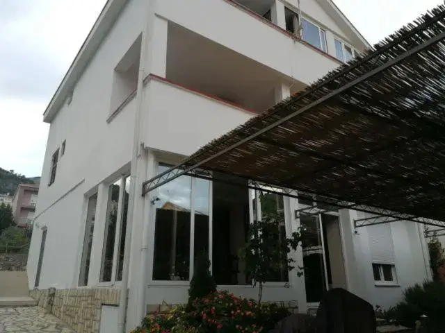 Будва: Guest House Mudreša