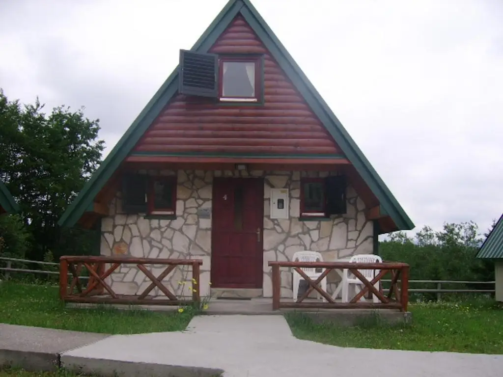 Жабляк: Durmitor Bungalows