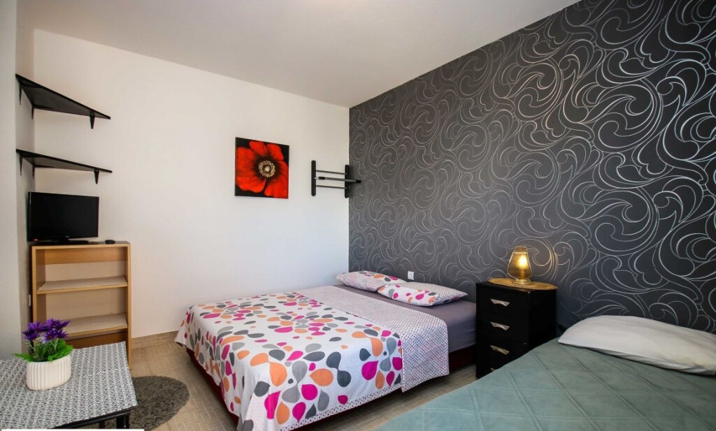 Бар: Apartments Bečka