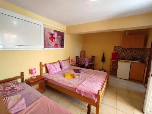 Ульцинь: Apartments Baja
