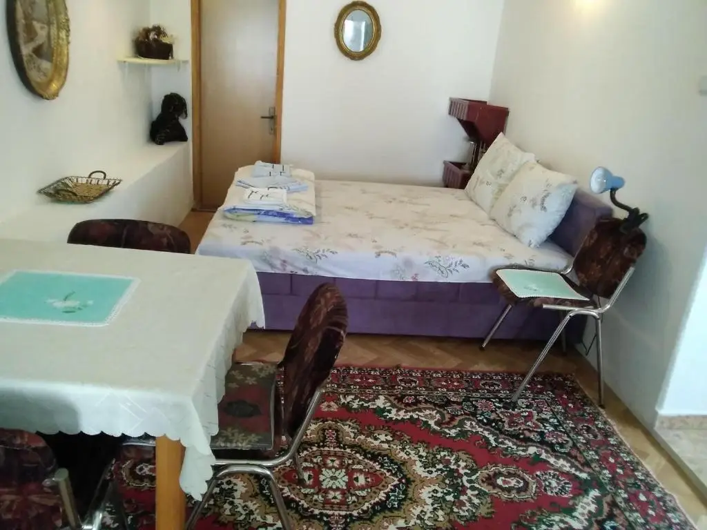 Жабляк: Apartments Obradović Milan