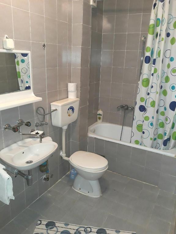 Свети-Стефан: Apartments Đurašević Ivo