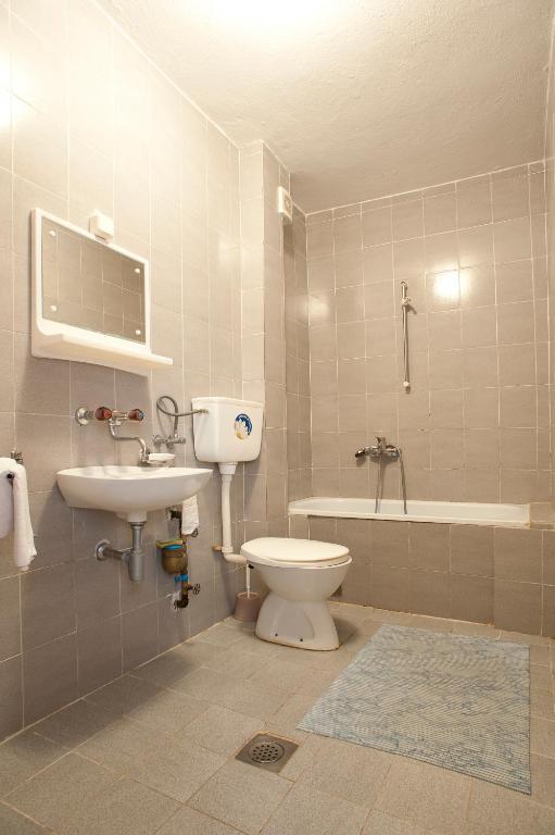 Свети-Стефан: Apartments Đurašević Ivo