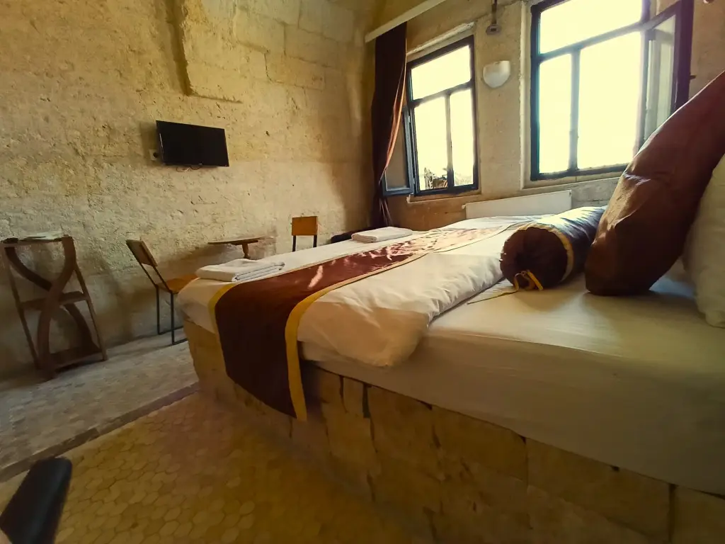 Ургуп: Stone Age Hotel