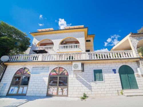 Мельине: Đurović Guest House