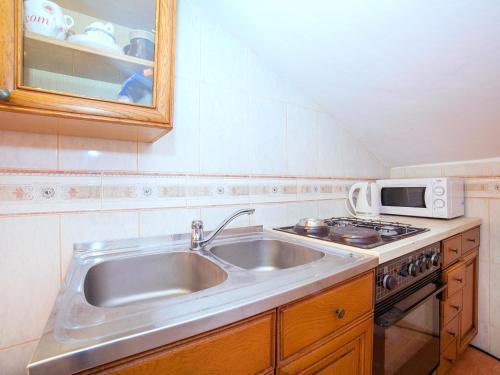 Мельине: Đurović Guest House