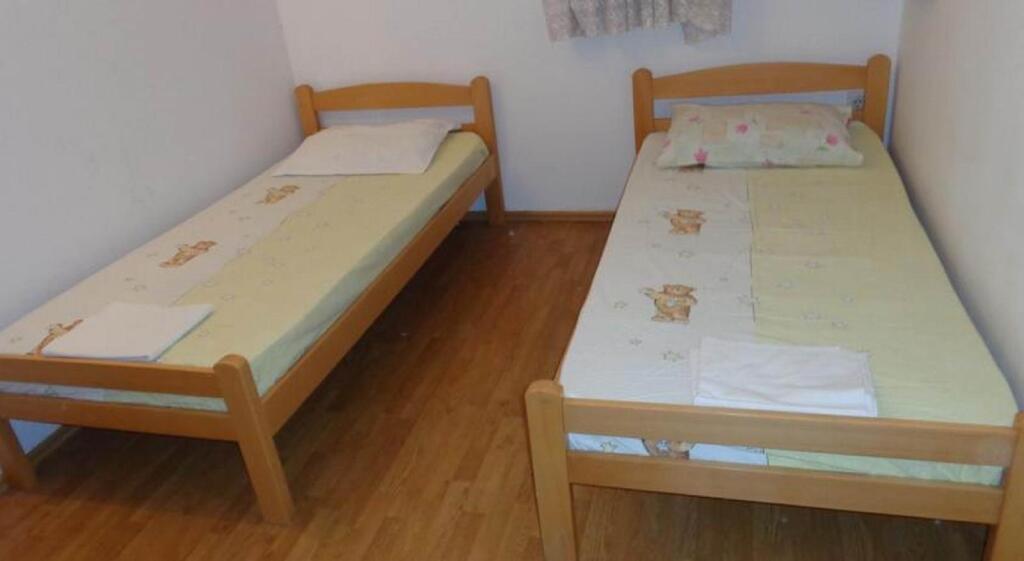 Тиват: Ivana Guesthouse