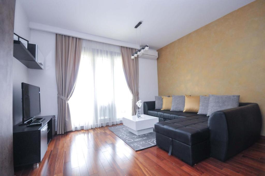 Петровац: Seaside Apartments Petrovac