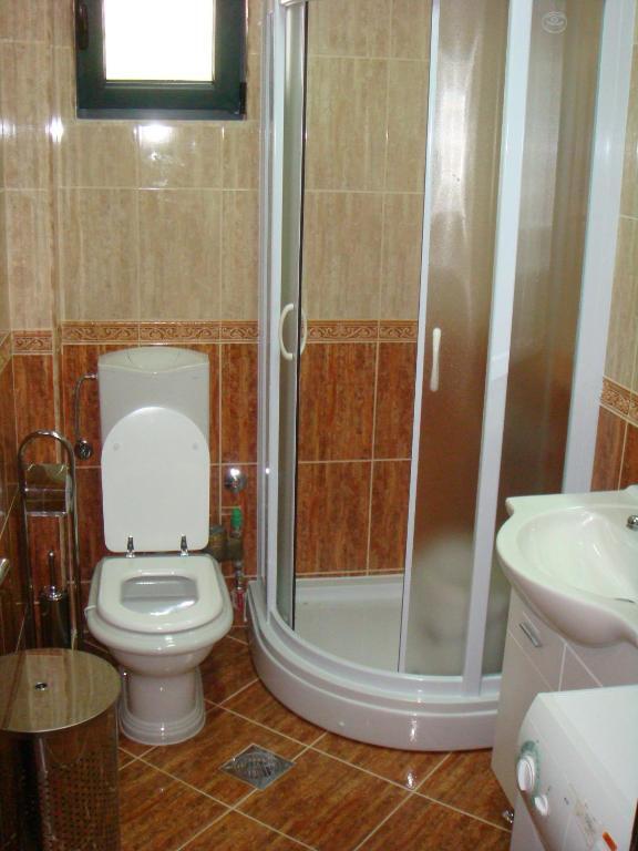 Свети-Стефан: Apartments Orfej
