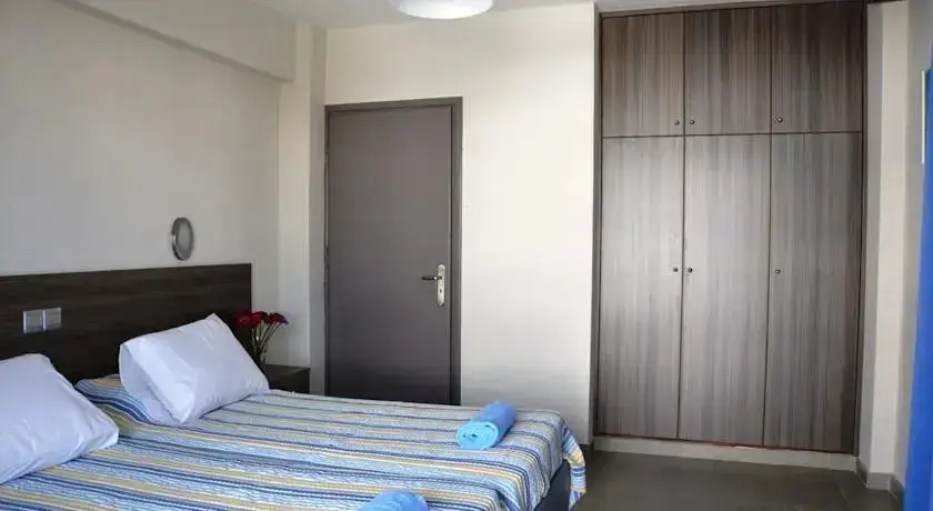 Айя-Напа: Ayia Napa Suites